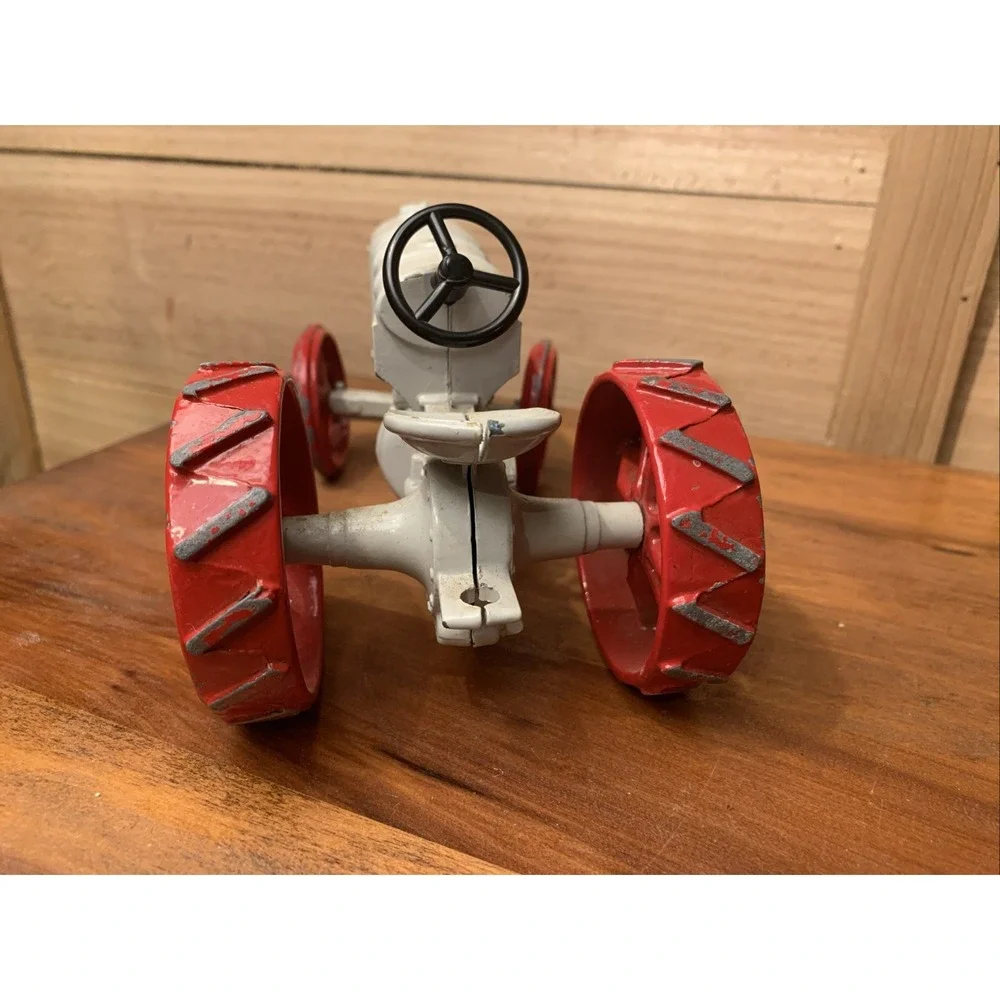 Fordson Cast Iron Tractor Vintage Die Cast‎ Metal 6.5